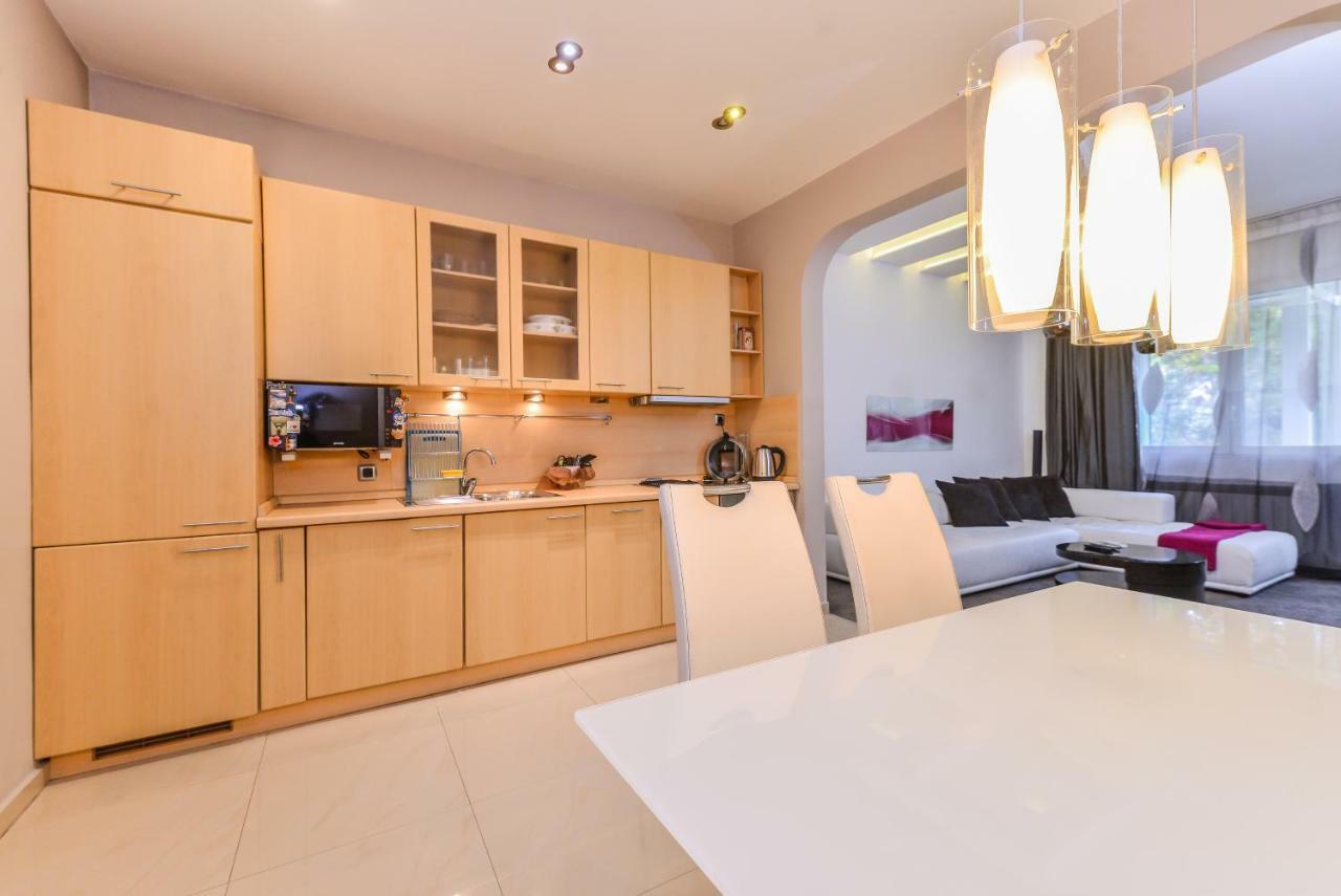 Extravaganzzo - Super Central One Bedroom Modern Apartment By Flat Mаnager Sofia Extérieur photo