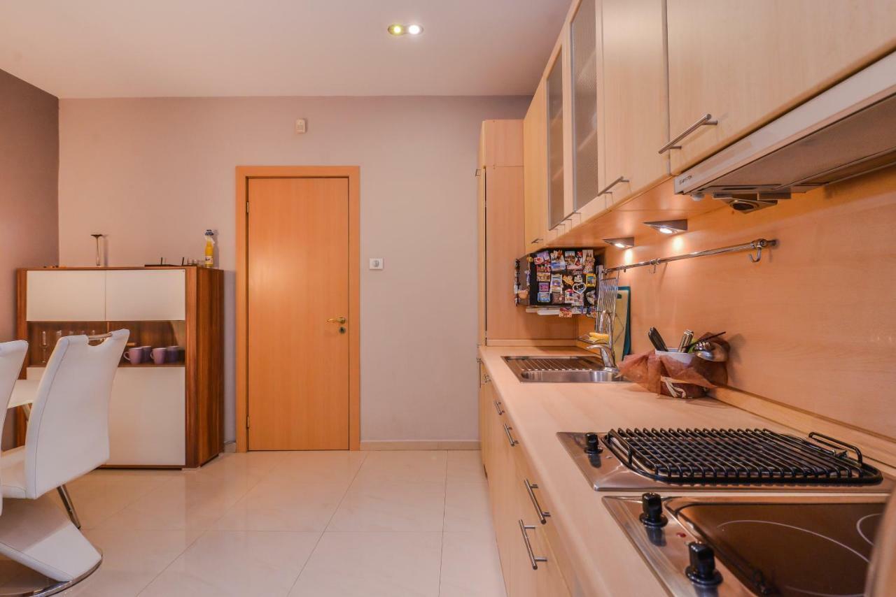 Extravaganzzo - Super Central One Bedroom Modern Apartment By Flat Mаnager Sofia Extérieur photo