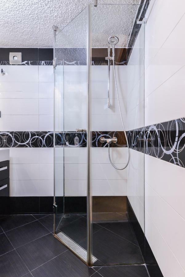 Extravaganzzo - Super Central One Bedroom Modern Apartment By Flat Mаnager Sofia Extérieur photo