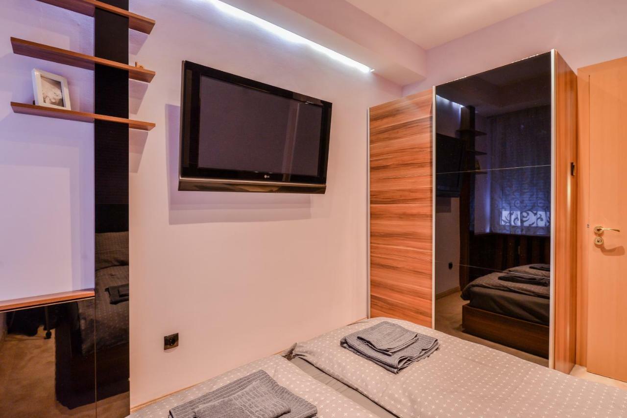 Extravaganzzo - Super Central One Bedroom Modern Apartment By Flat Mаnager Sofia Extérieur photo